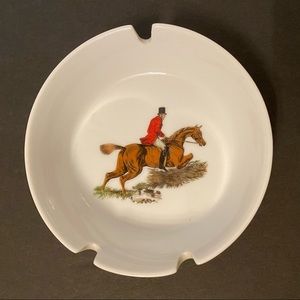JON ANTON ENGLISH TRINKET DISH ASHTRAY HUNT SCENE WHITE BONE CHINA EQUESTRIAN